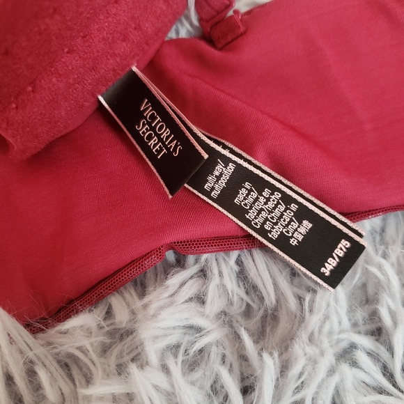VICTORIA'S SECRET | [NwoT]Multi-Way PushUp Bra! - Picture 7 of 7